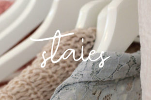 Steias: A Natural Script Font for Editorial Warmth